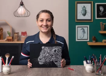 Naturalist Illustration with Scratchboard By Julia Rouaux