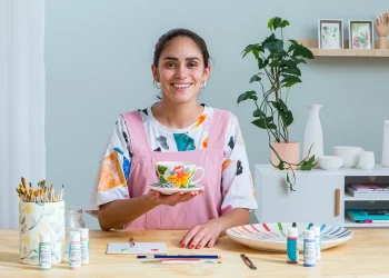Floral Illustration on Ceramic By Catalina Cumsille