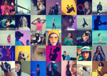 VideoHive Multi-Screen Opener Minimal 42731224